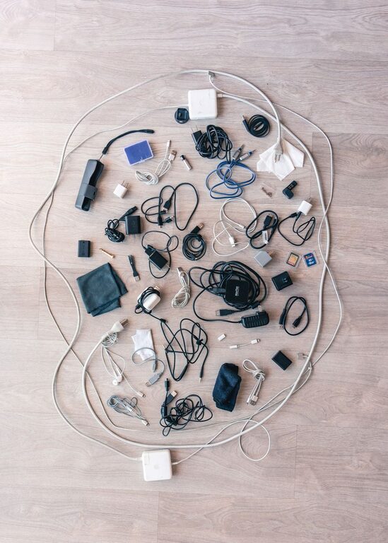 Post: How to organize cables and chargers neatly